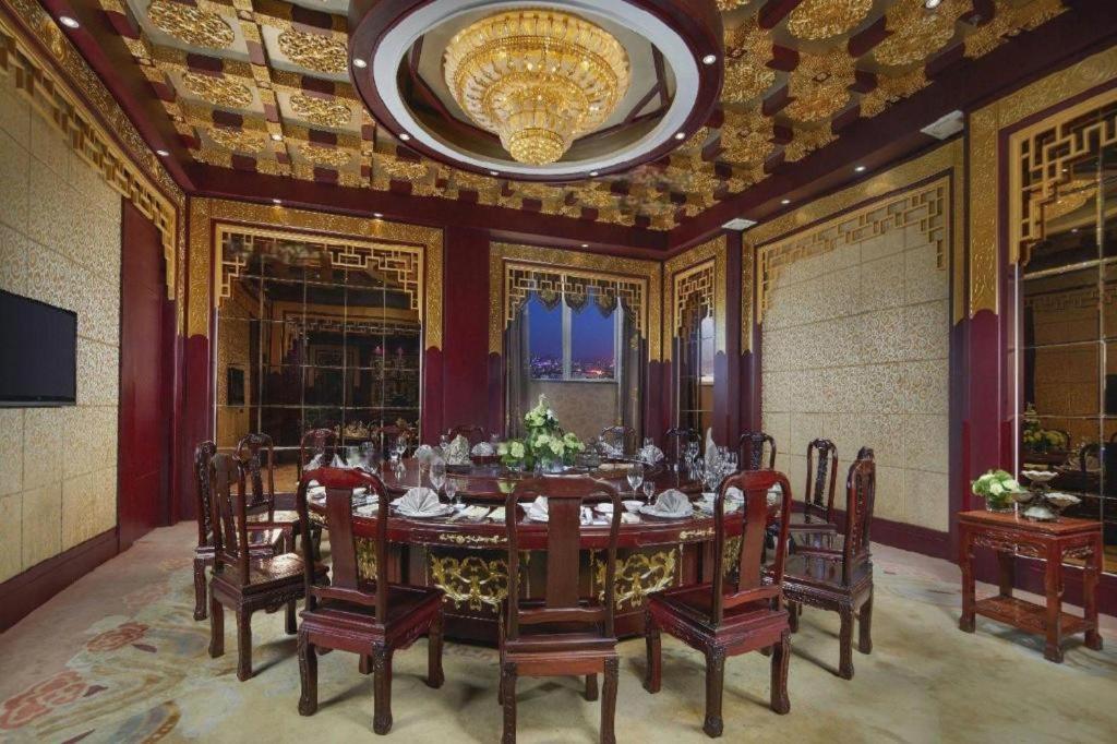 Feicheng Blossom Hotel Exterior photo